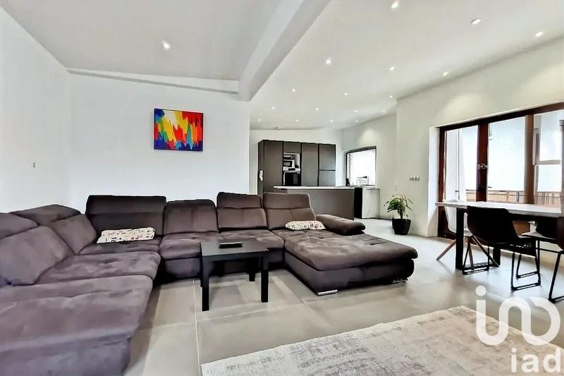 Maison - 157 m² - 7 pièces