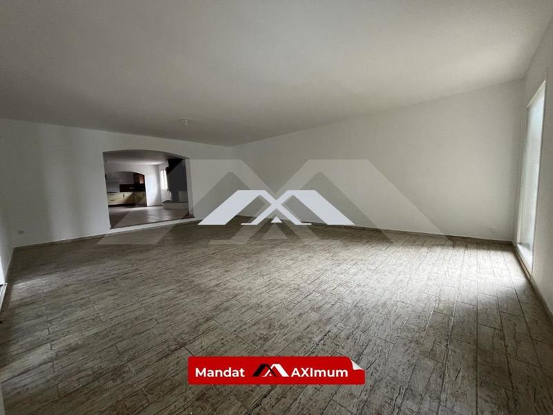 Maison - 202 m² - 6 pièces