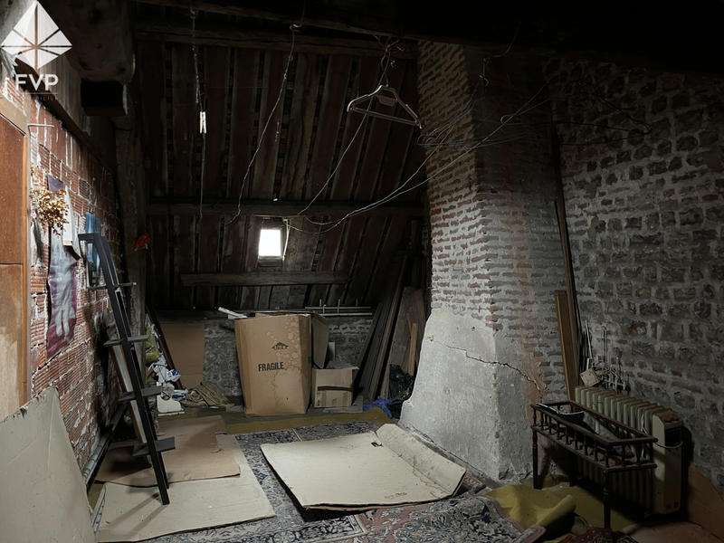 Maison - 97 m² - 6 pièces