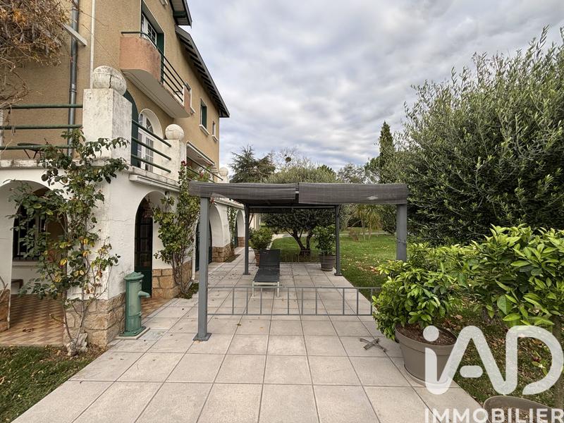 Maison - 291 m² - 7 pièces