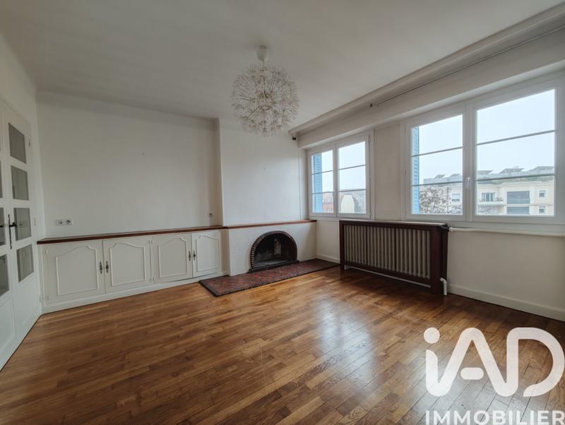 Appartement - 129 m² - 6 pièces