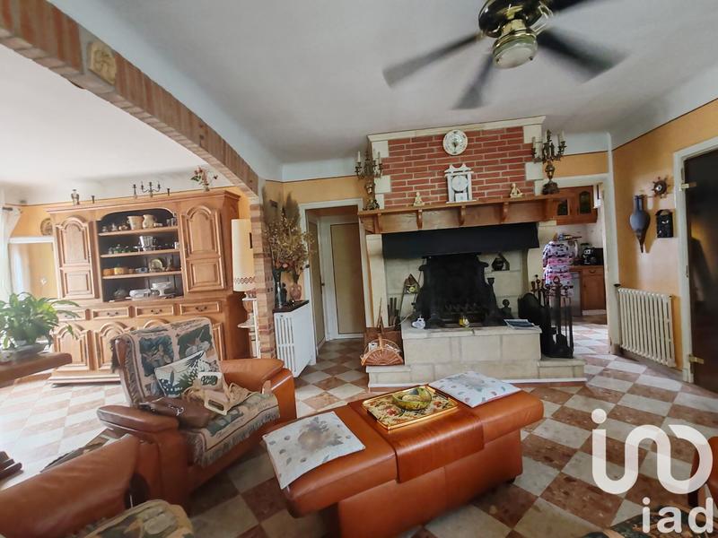 Maison - 290 m² - 8 pièces