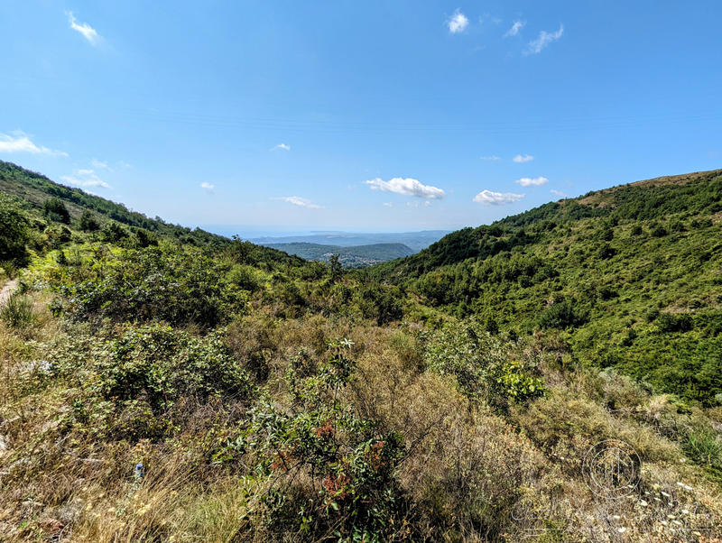 Terrain - 68 490 m²