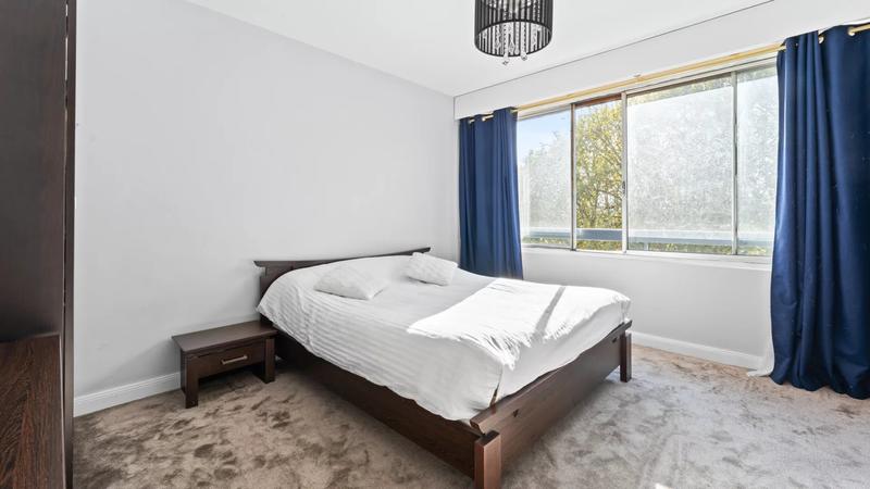 Appartement - 90 m² - 4 pièces