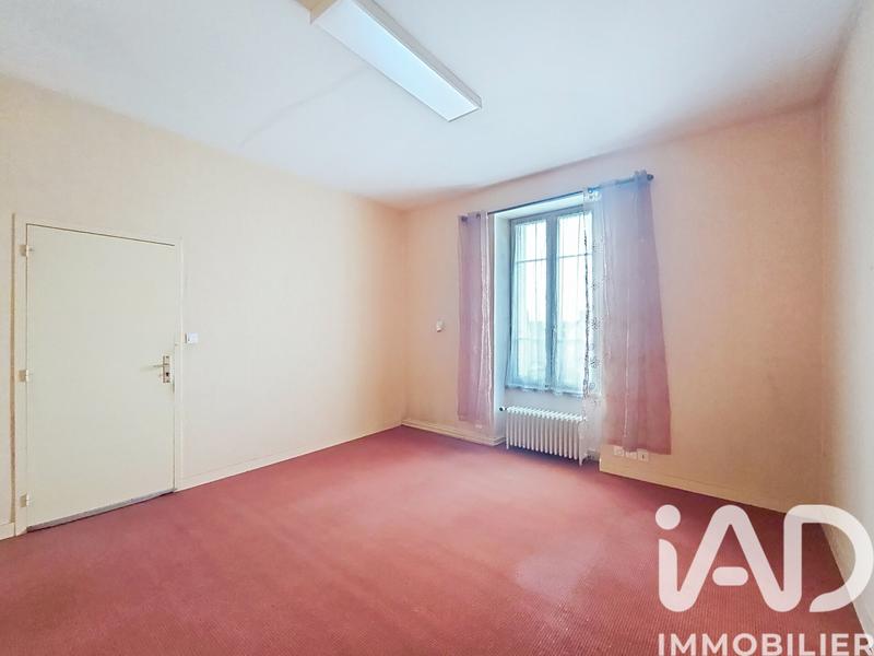 Maison - 240 m² - 11 pièces