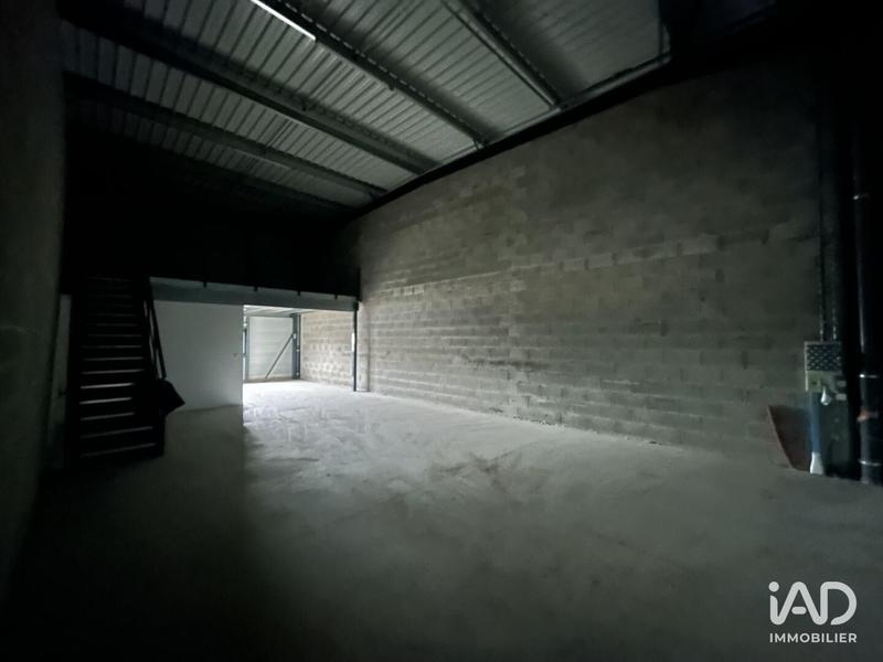 Local commercial - 300 m² - 4 pièces