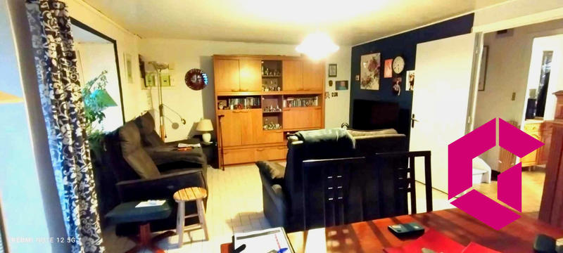 Maison - 96 m² - 5 pièces