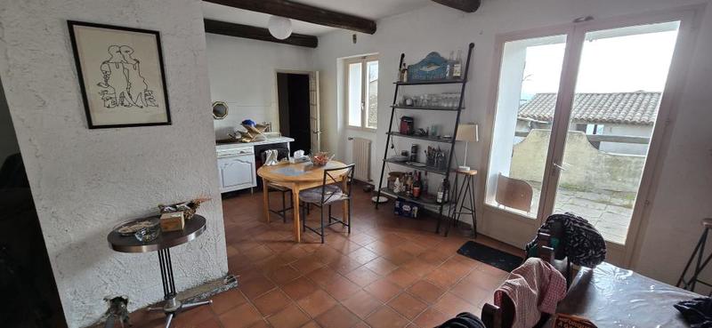 Maison - 180 m² - 7 pièces