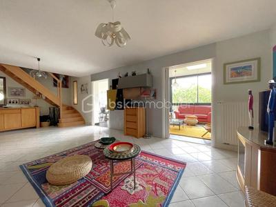 Maison - 130 m² - 5 pièces