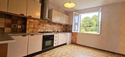 Maison - 148 m² - 7 pièces