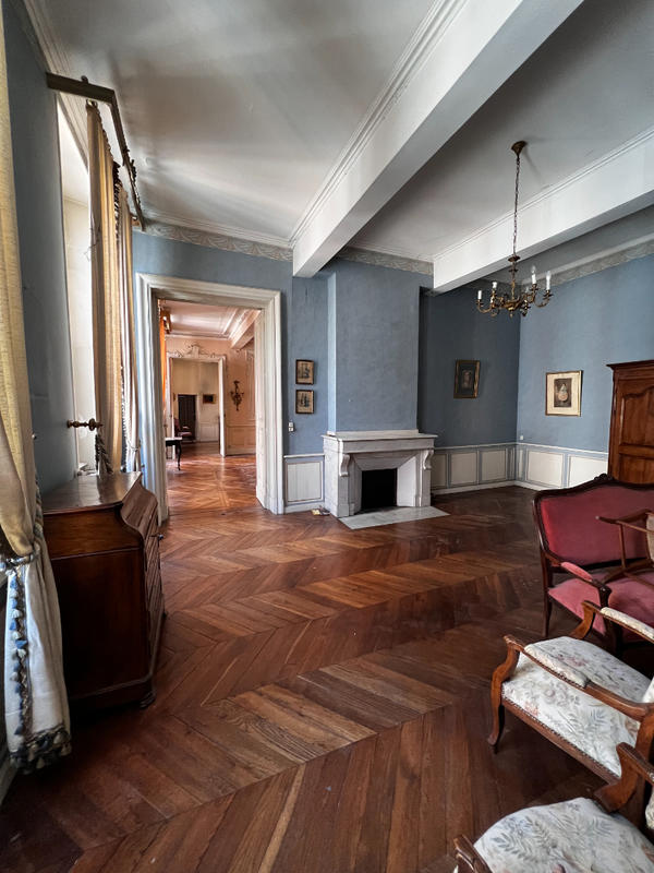 Immeuble - 750 m² - 16 pièces