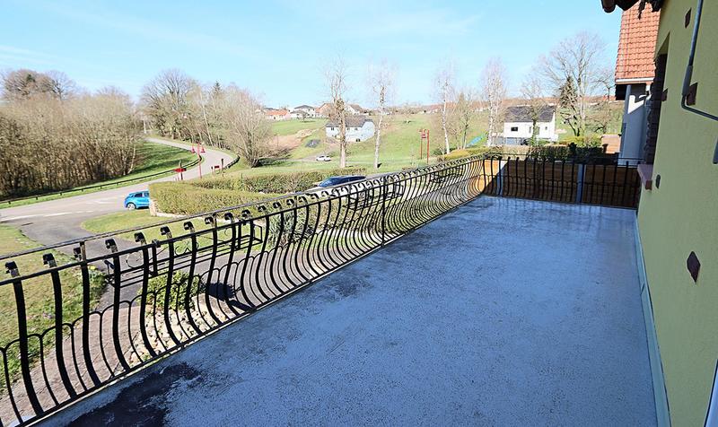 Maison - 163 m² - 7 pièces