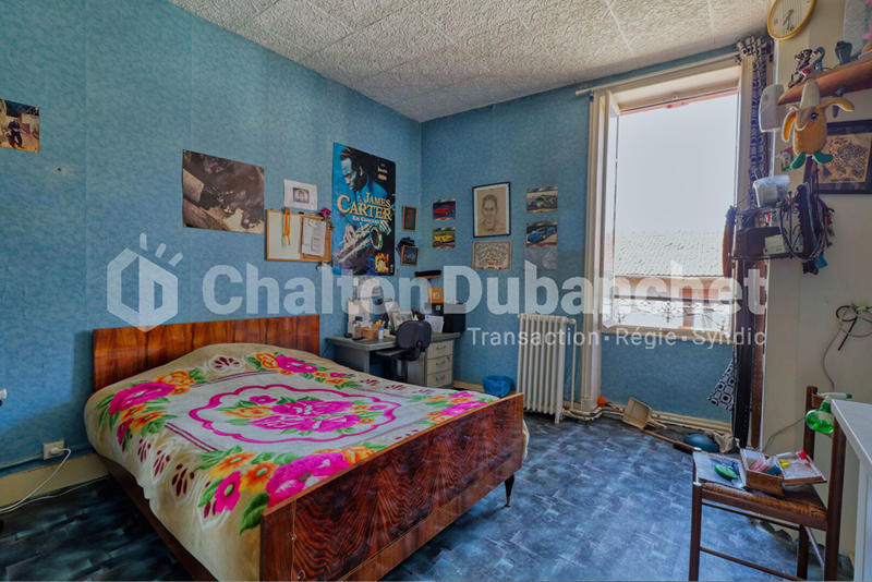 Maison - 92 m² - 4 pièces