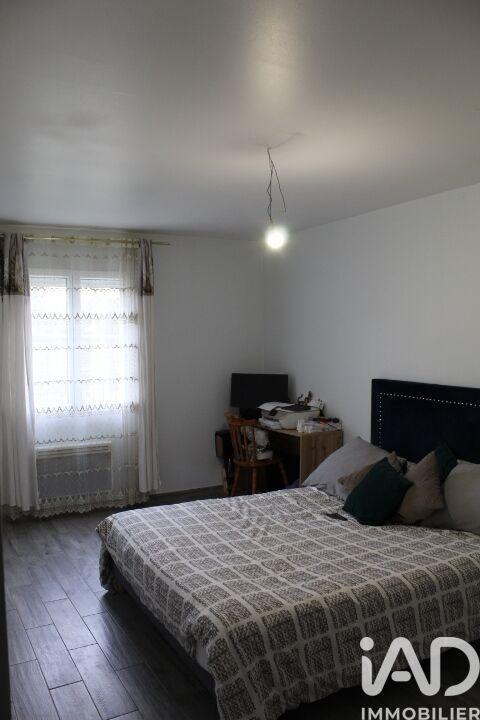 Maison - 167 m² - 5 pièces