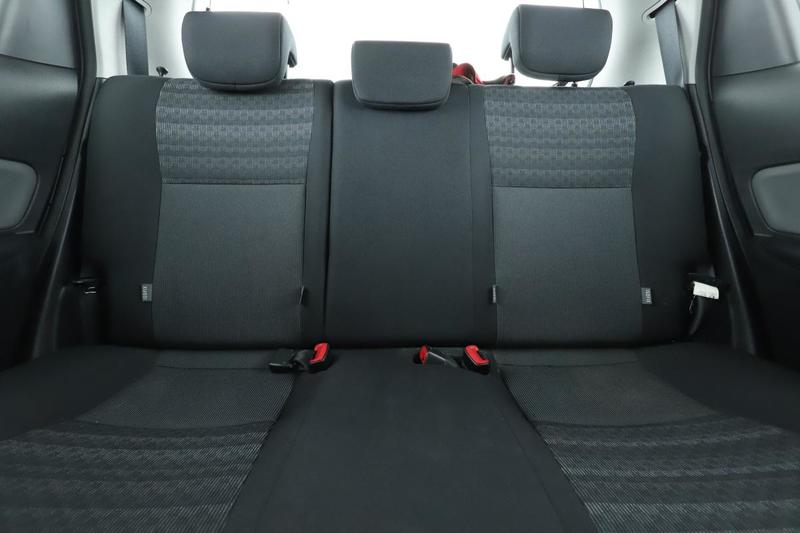 Toyota Yaris 1.4 d-4d Dynamic 5p 90 ch