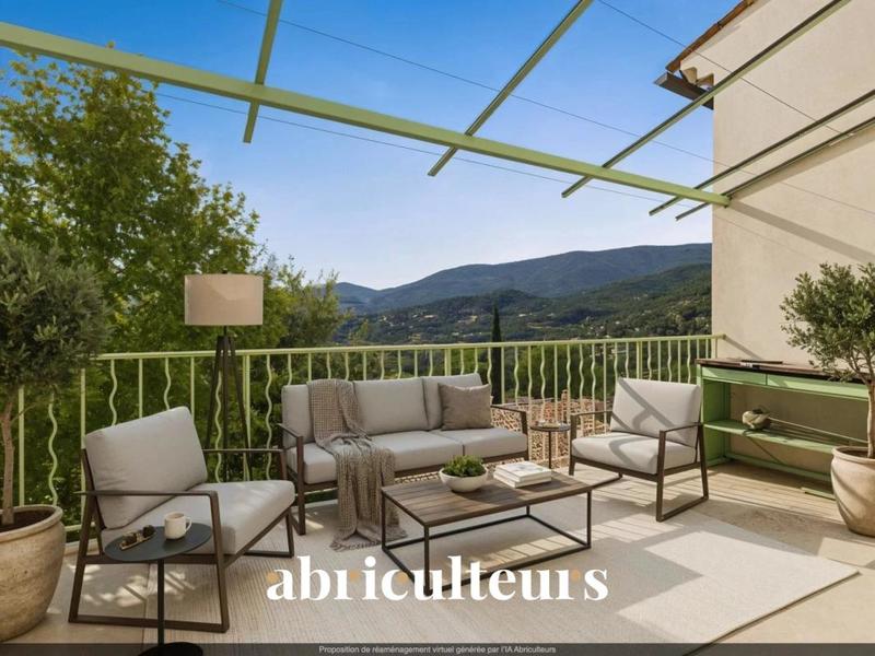 Appartement ancien - 95 m² - 4 pièces