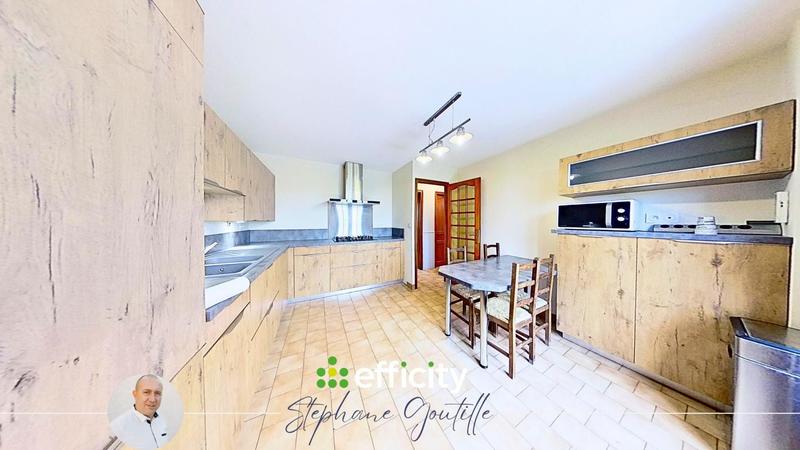 Villa - 114 m² - 5 pièces