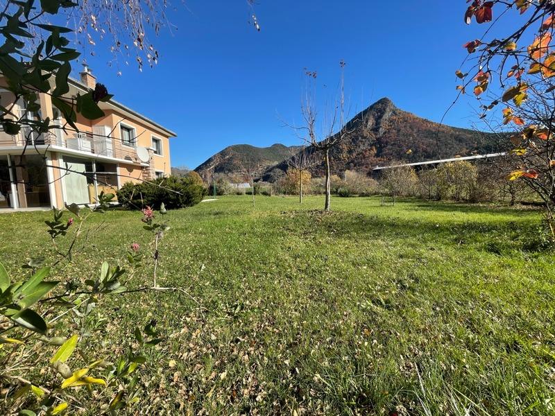 Maison - 148 m² - 6 pièces