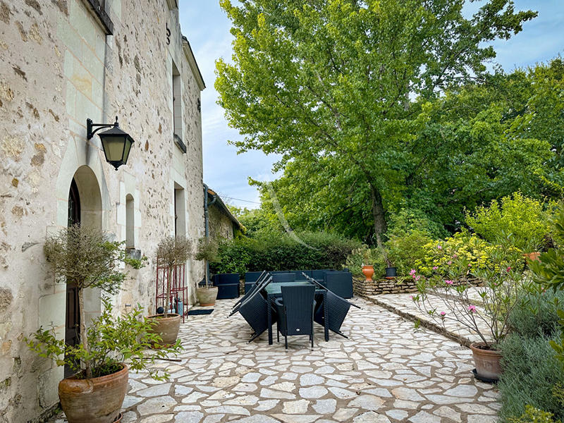 Demeure - 450 m² - 10 pièces