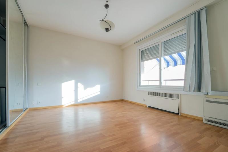 Maison de ville - 182 m² - 8 pièces