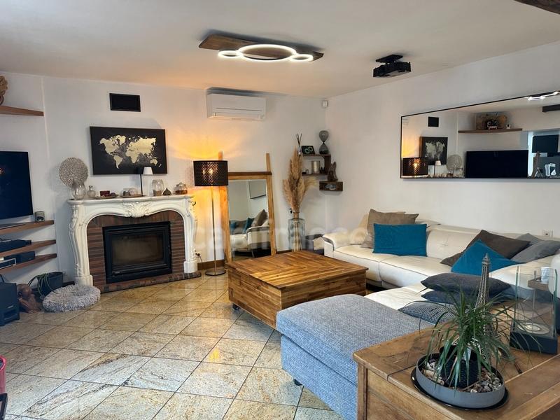 Maison - 167 m² - 7 pièces