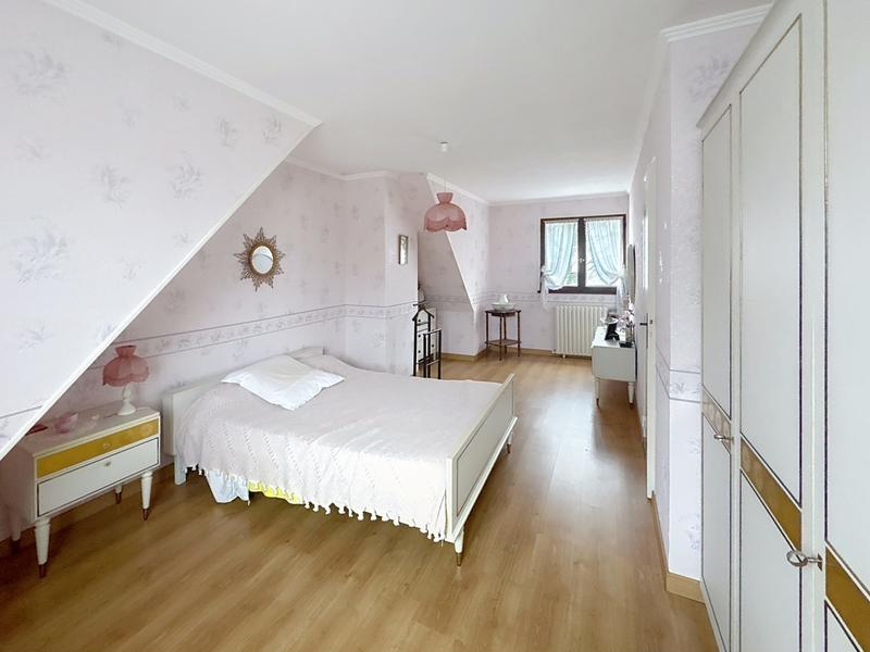 Maison ancienne - 140 m² - 7 pièces