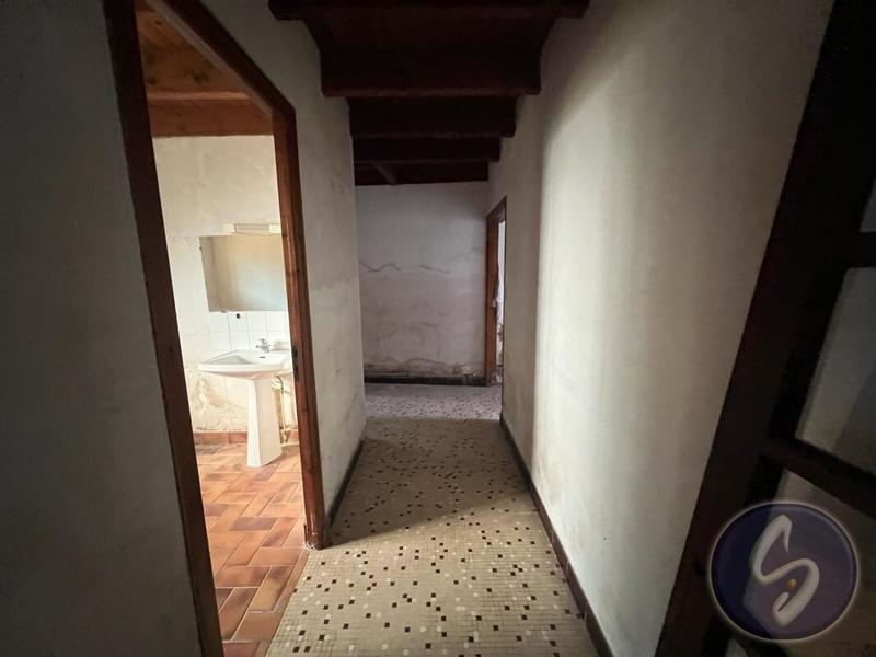 Maison - 214 m² - 7 pièces