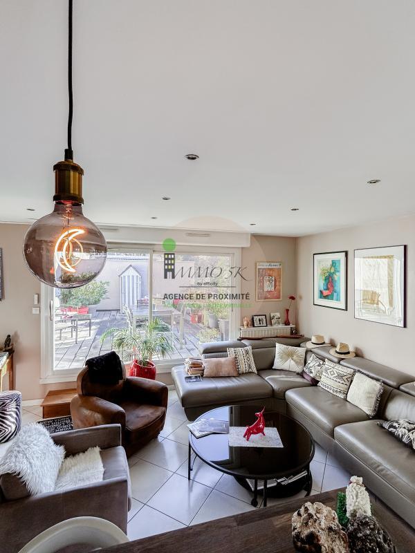 Appartement - 105 m² - 5 pièces