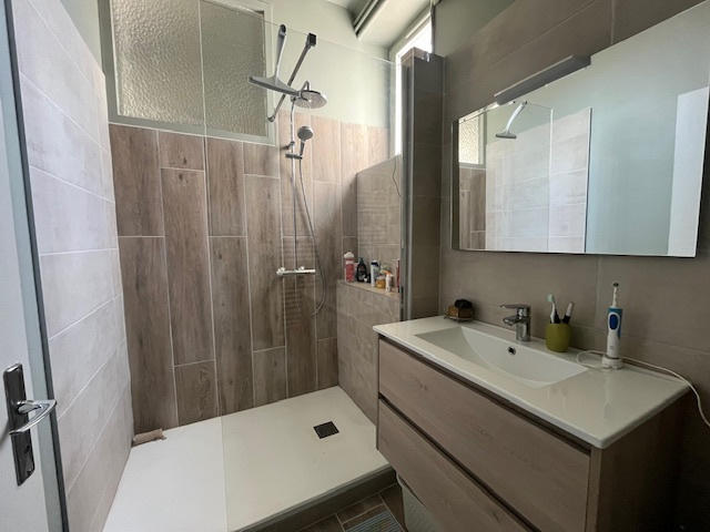 Appartement - 87 m² - 3 pièces