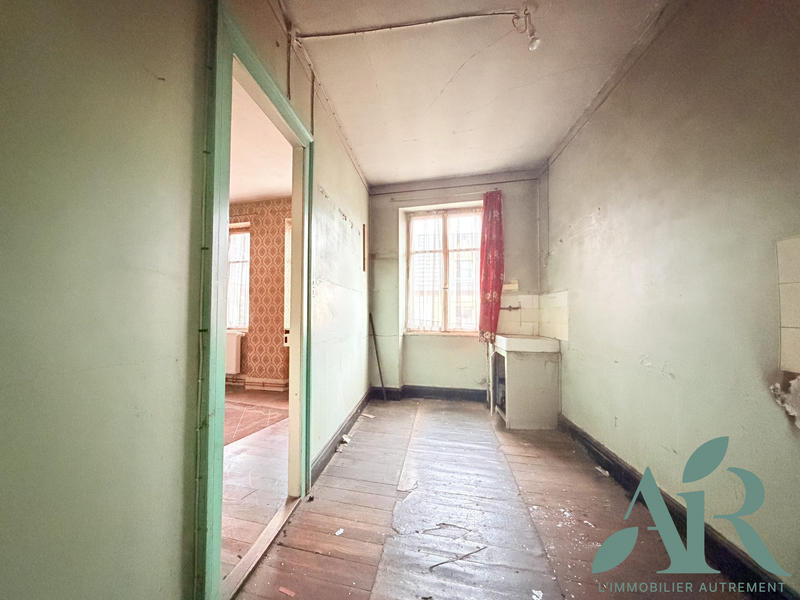 Maison ancienne - 100 m² - 5 pièces