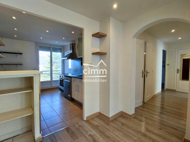 Appartement - 76 m² - 4 pièces