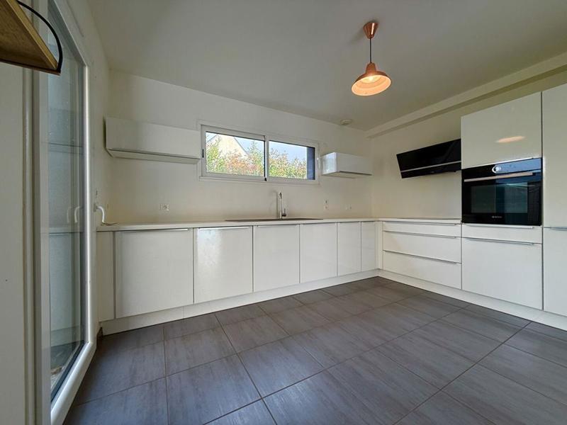 Maison - 128 m² - 6 pièces