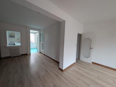 Maison - 122 m² - 5 pièces