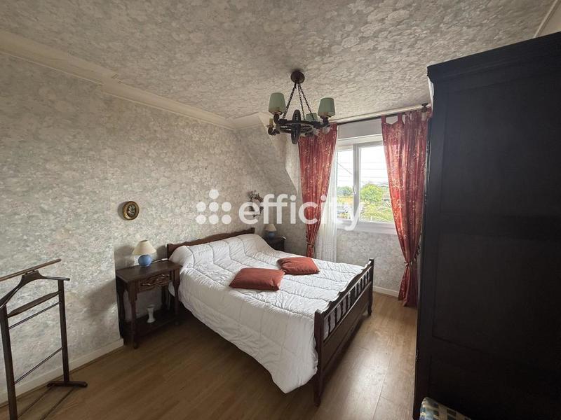 Maison - 138 m² - 7 pièces