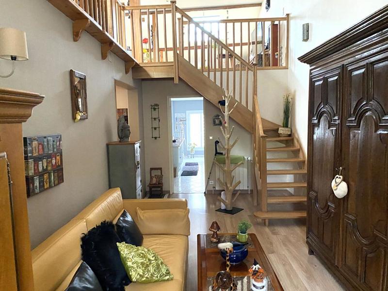 Maison - 166 m² - 6 pièces