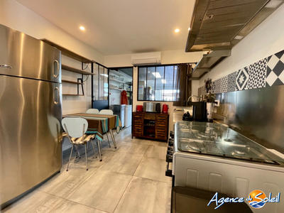 Local commercial - 48 m² - 2 pièces