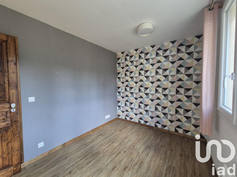 Maison - 178 m² - 8 pièces