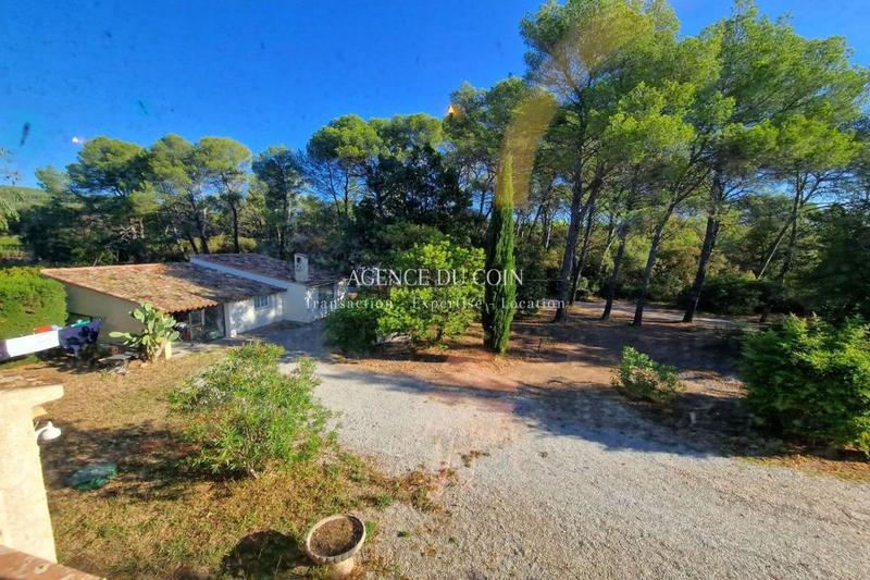 Demeure - 240 m² - 5 pièces