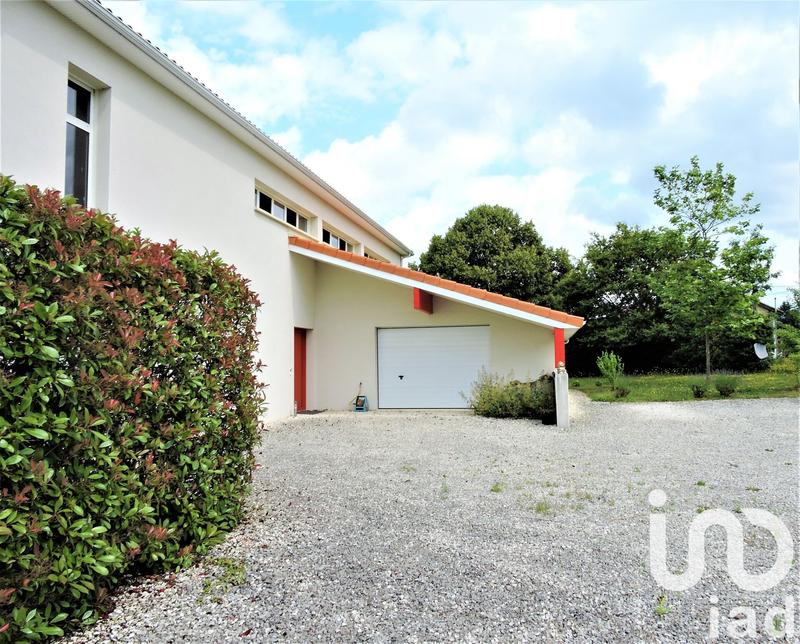 Maison de maîtres - 193 m² - 8 pièces