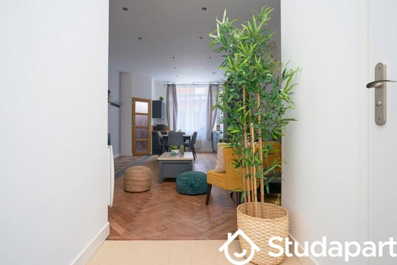 Chambre - 10 m² - 1 pièce