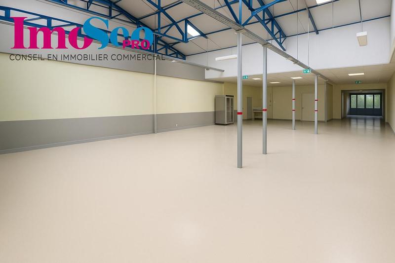 Local commercial - 247 m²