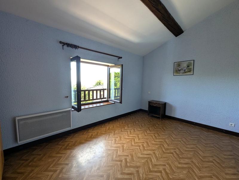 Maison - 161 m² - 6 pièces