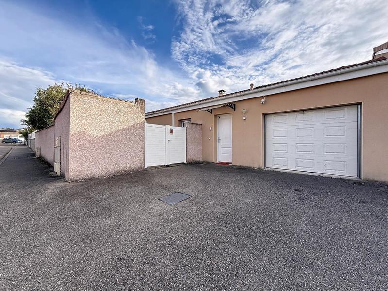 Maison - 102 m² - 4 pièces