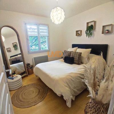 Maison - 102 m² - 4 pièces