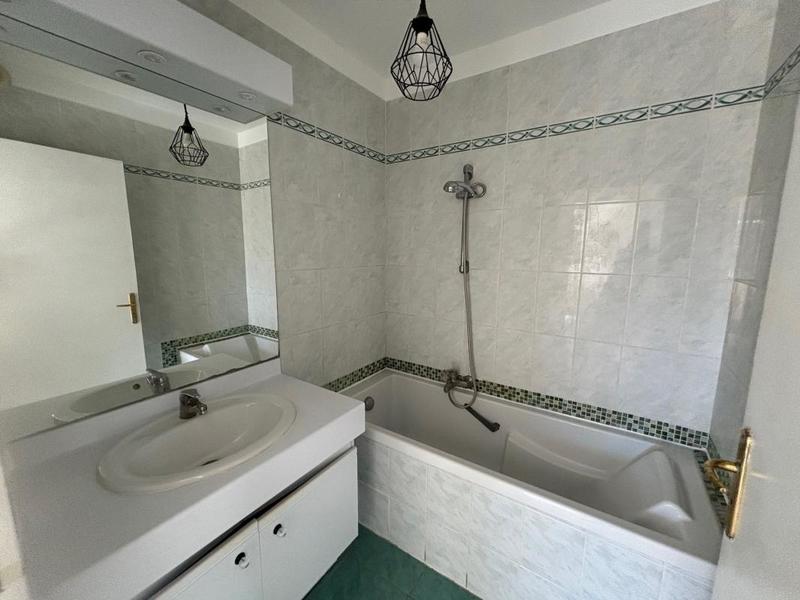 Appartement - 49 m² - 2 pièces