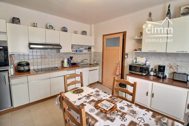 Maison ancienne - 184 m² - 6 pièces