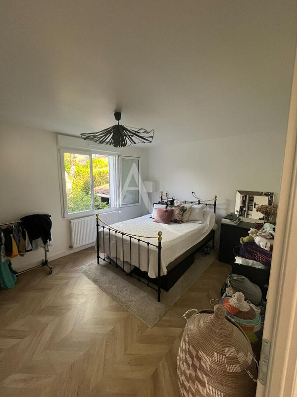 Maison - 160 m² - 5 pièces