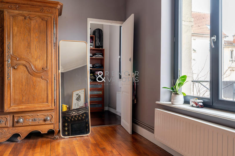 Maison - 96 m² - 5 pièces