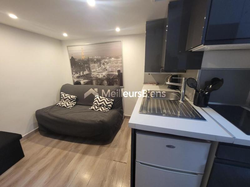 Studio - 13 m² - 1 pièce