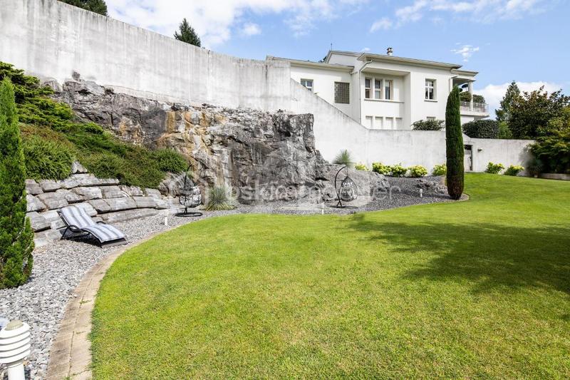 Maison d'architecte - 310 m² - 8 pièces